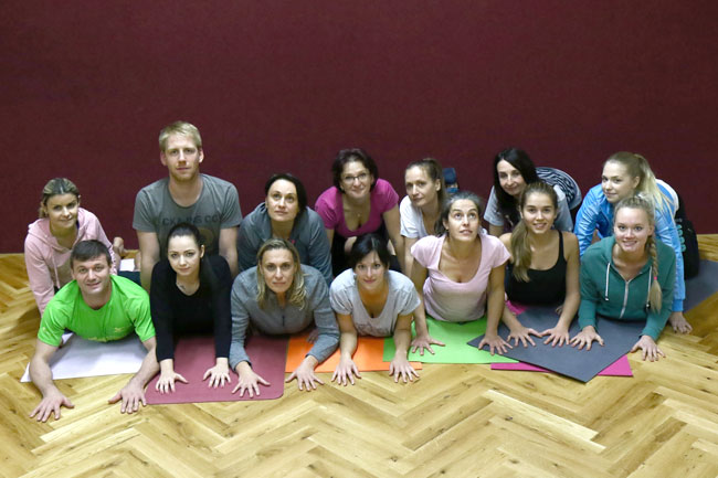 Taneční skupina v TC Královská