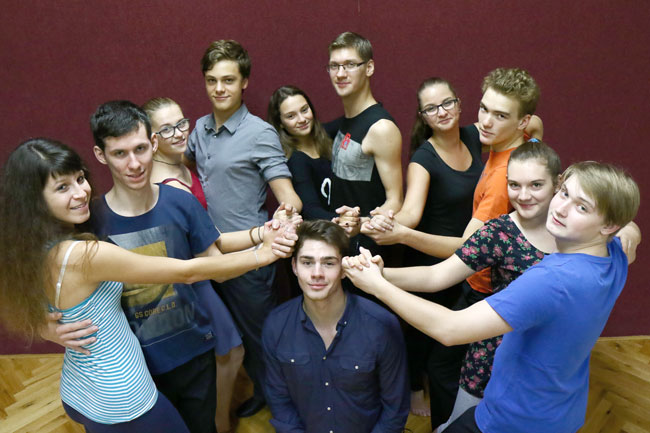 Taneční skupina v TC Královská